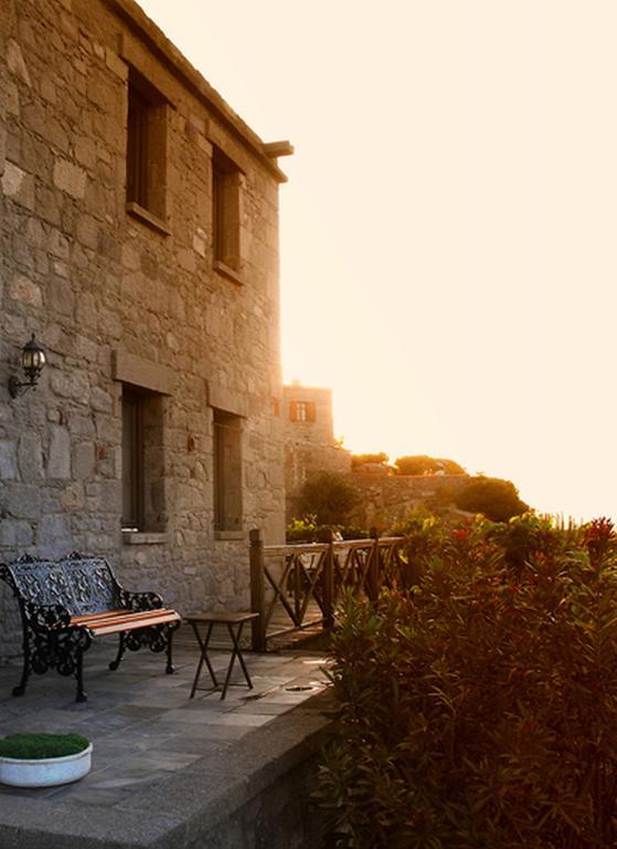 Assos Alarga Hotel Bagian luar foto